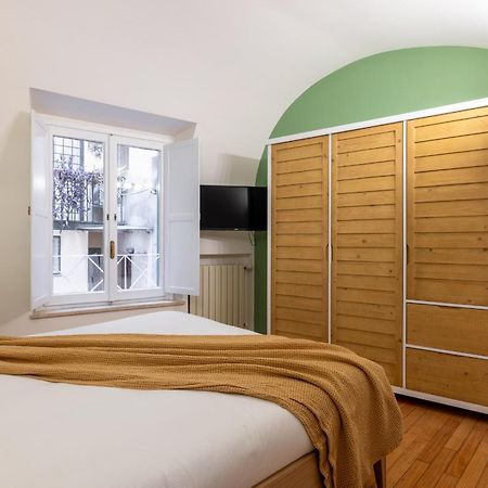 Charming 3 Bedroom Apartment In The Historic Center Рим Екстериор снимка