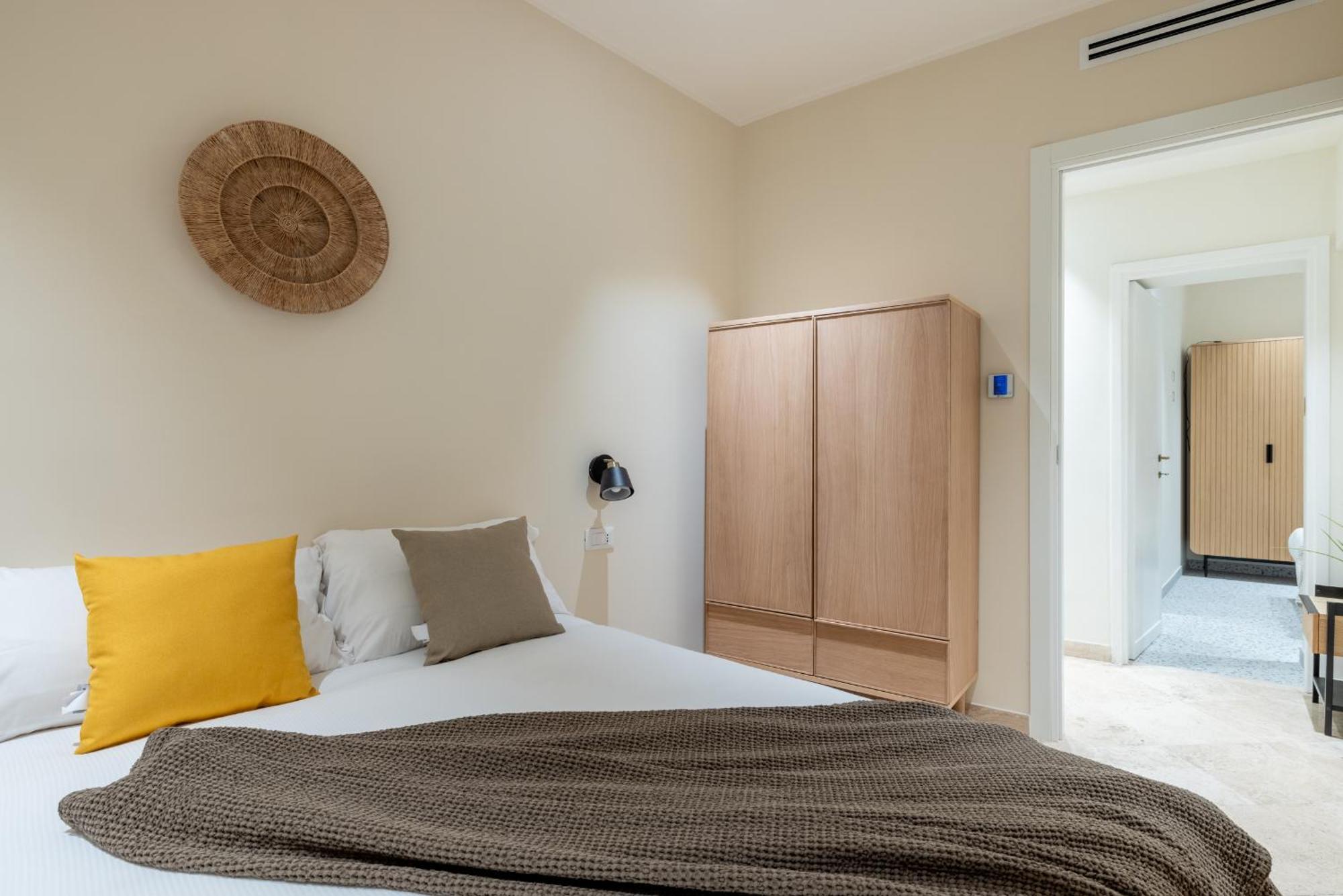 Charming 3 Bedroom Apartment In The Historic Center Рим Екстериор снимка